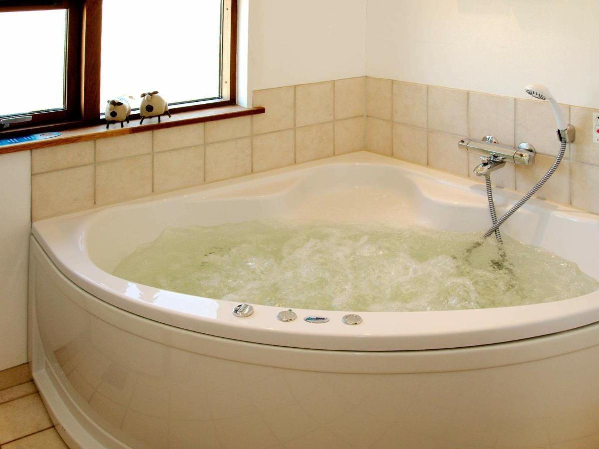 8 Person Holiday Home In Ulfborg Thorsminde Esterno foto