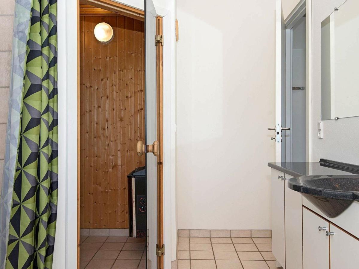 8 Person Holiday Home In Ulfborg Thorsminde Esterno foto
